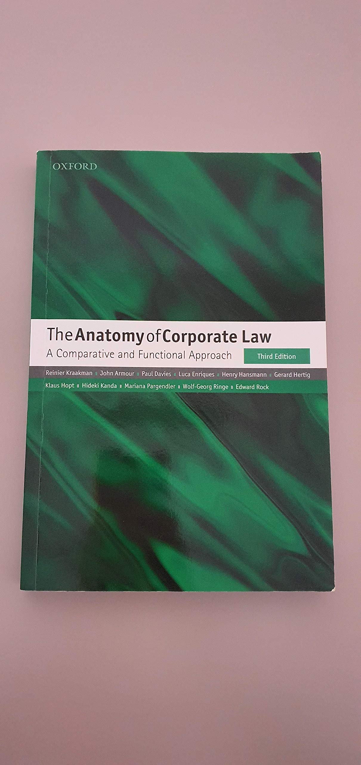 The Anatomy of Corporate Law: A Comparative and Functional